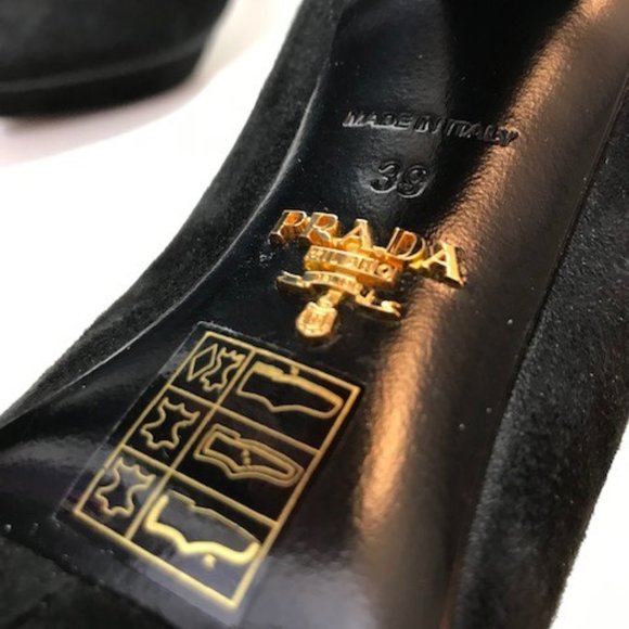 PRADA Black Pointed-Toe Island Platforms (size 9B) - Picture 6 of 7